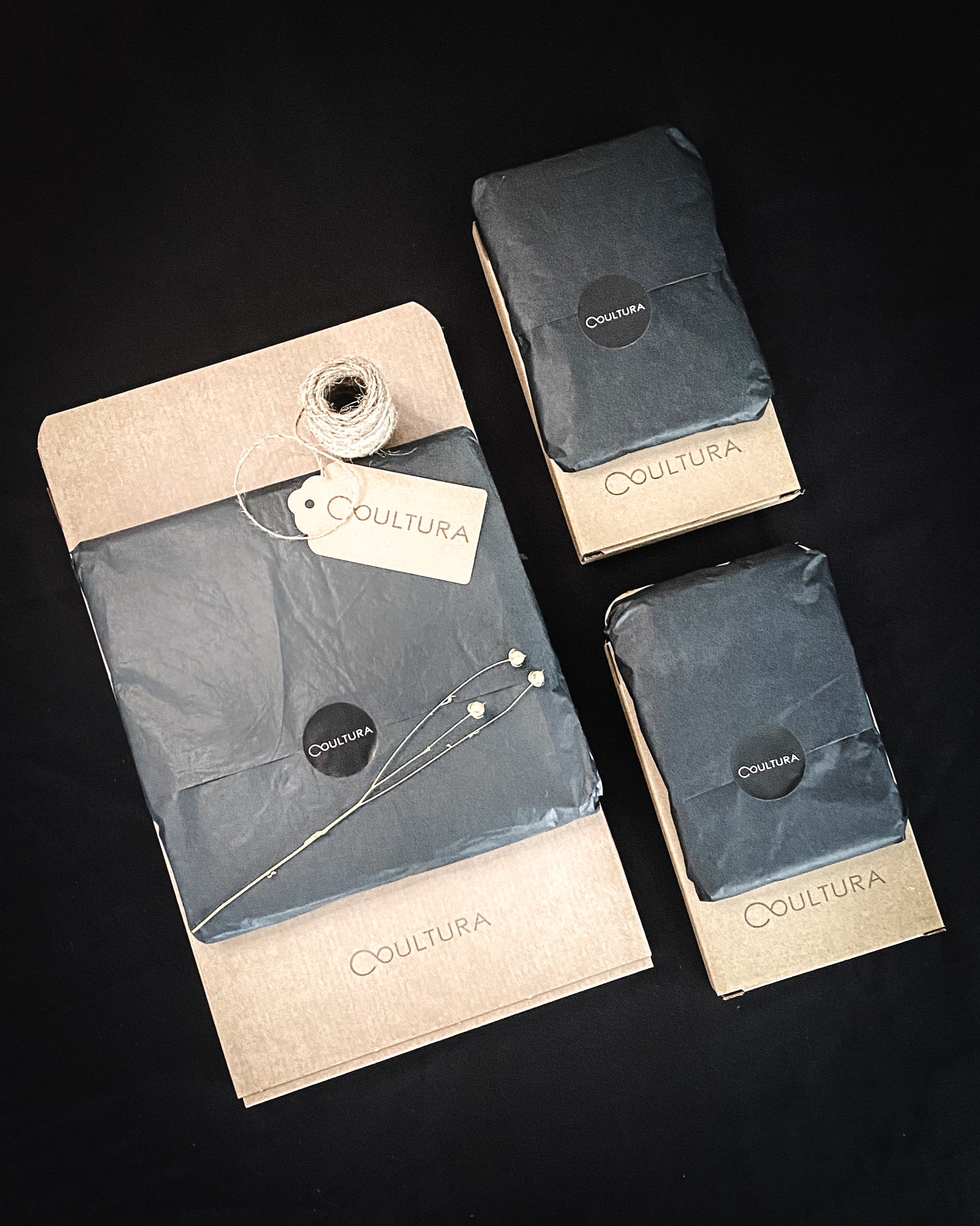 Set Of Three Pressed Flower Frames - Black Star Daisies & Baby's Breath