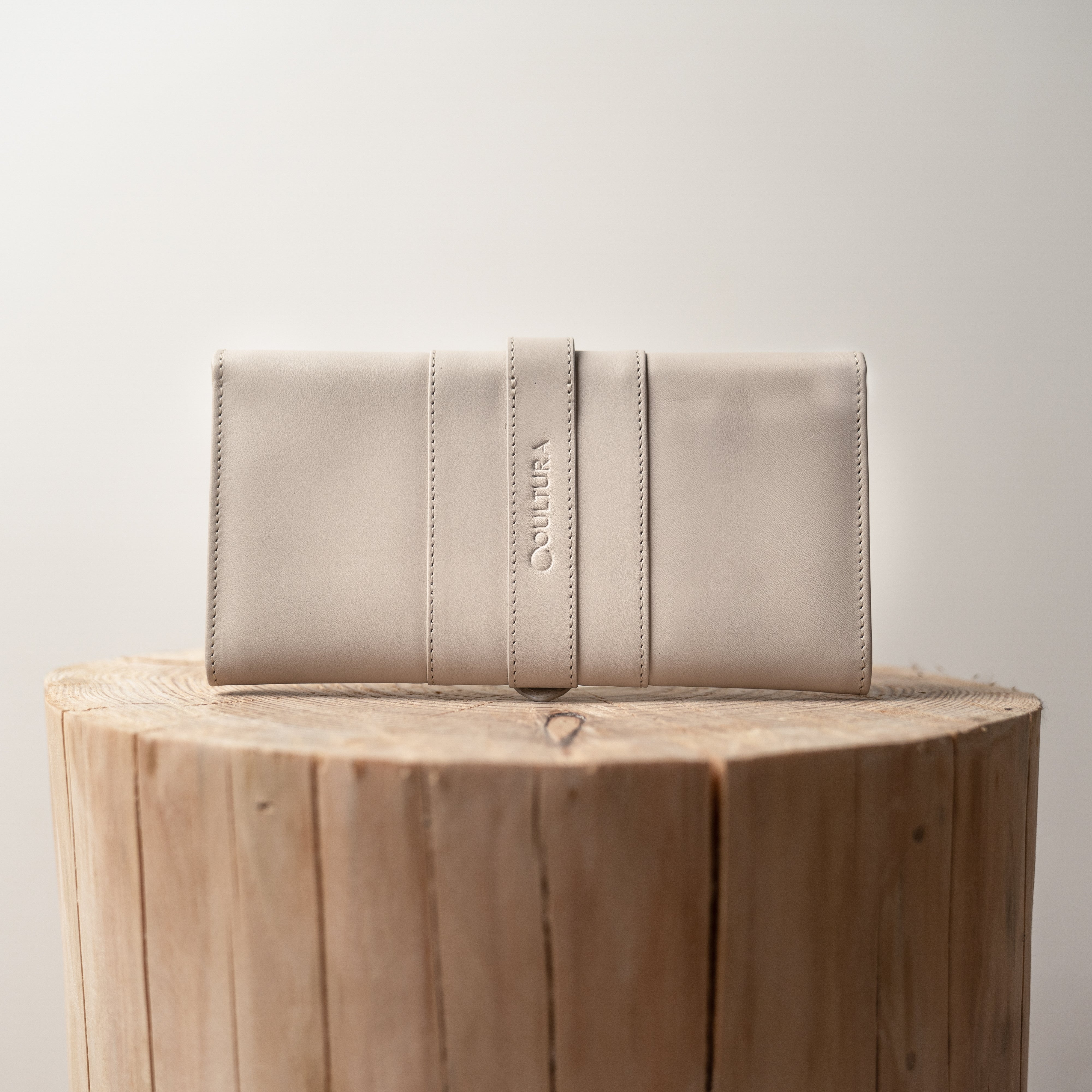 Kali Leather Purse - Stone White